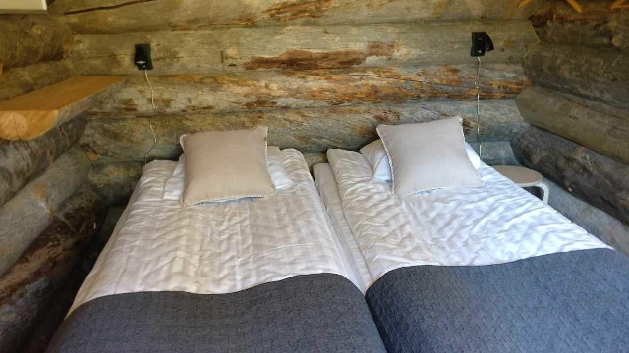 Kuukkeli Log Houses Villa Aurora "Pupula" サーリセルカ エクステリア 写真
